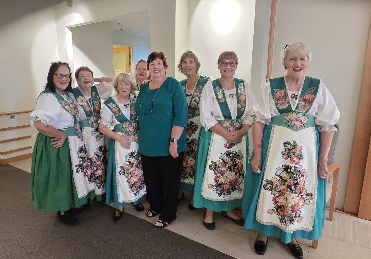 The MLOC team of singers in costume